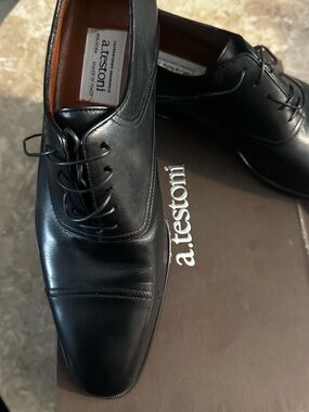 a. testoni Men’s Black Leather Cap-Toe Oxford